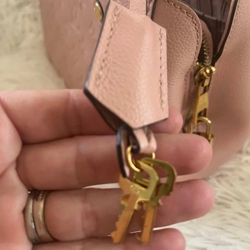 Louis Vuitton Montaigne Empriente bag - Picture 4 of 17